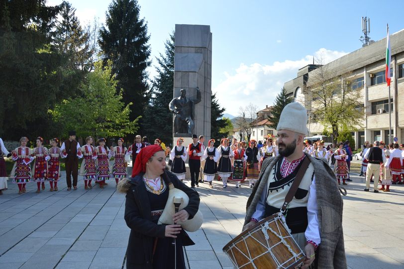 Състави от Балканите се събират в Гоце Делчев за Международния ден на танца