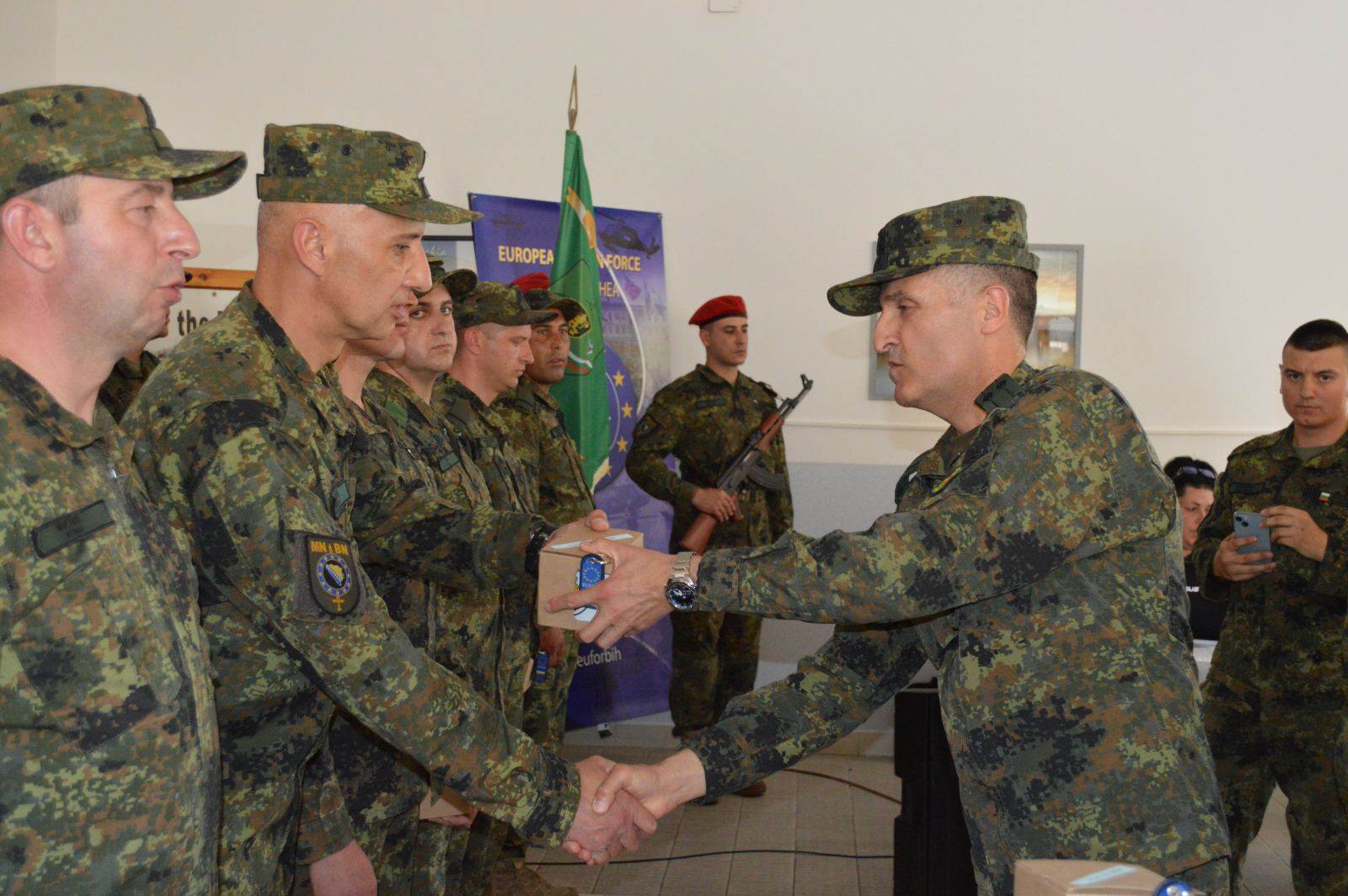 - armymedia.bg