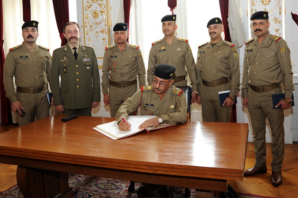 - armymedia.bg