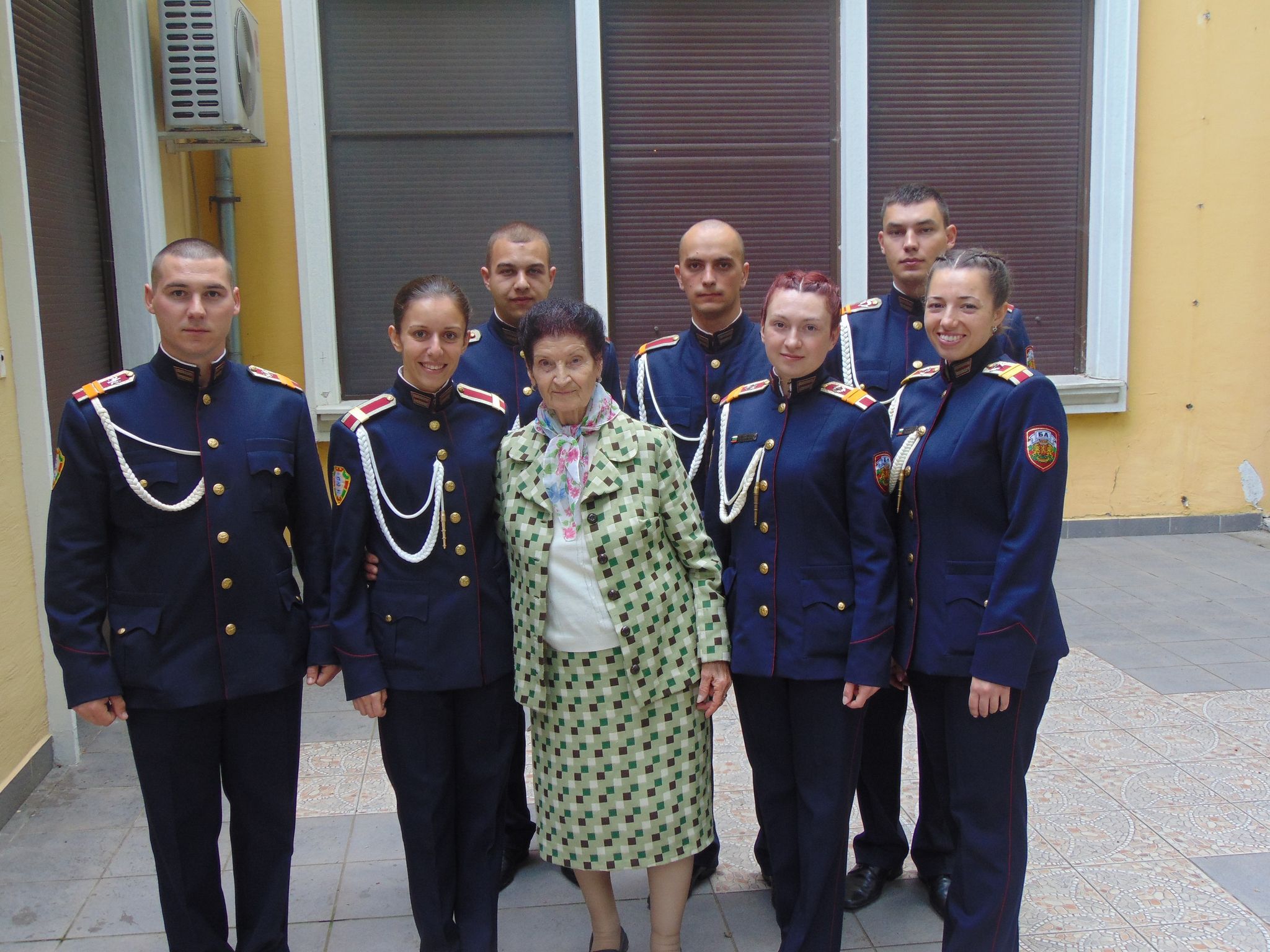 - armymedia.bg