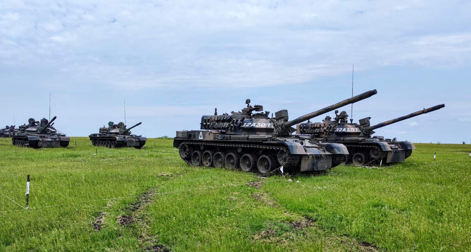- armymedia.bg