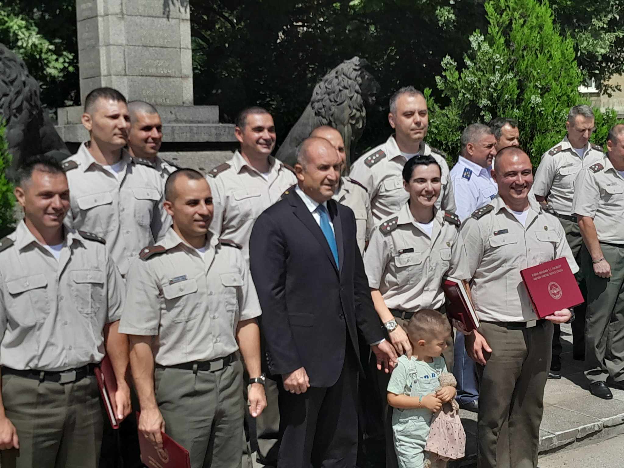 - armymedia.bg