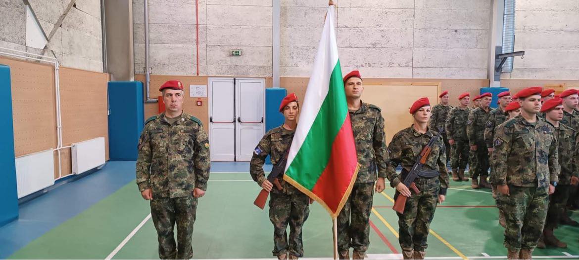 Нов български контингент се включи в операцията на Европейския съюз в Босна и Херцеговина Досегашният изпълни достойно мисията си.