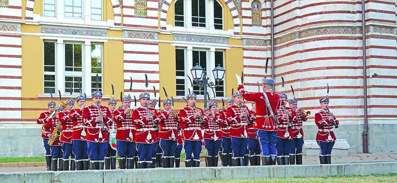 - armymedia.bg