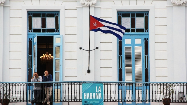 Коктейли „Молотов“ са били хвърлени по кубинското посолство във Вашингтон, заяви министърът на външните работи на Куба