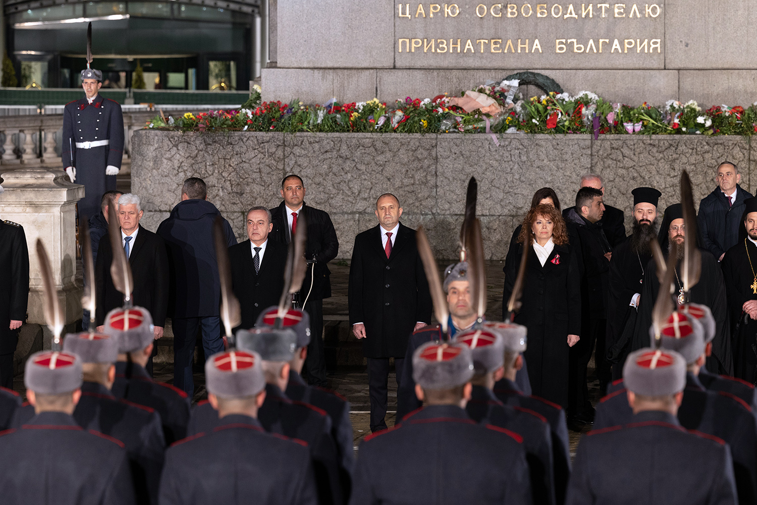- armymedia.bg