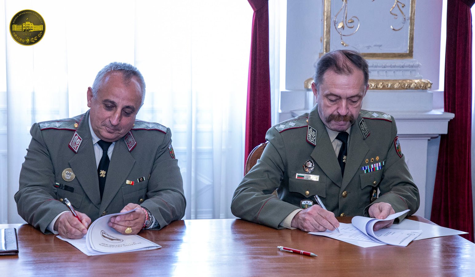 Генерал-майор Тодор Дочев прие ръководството на Военната академия