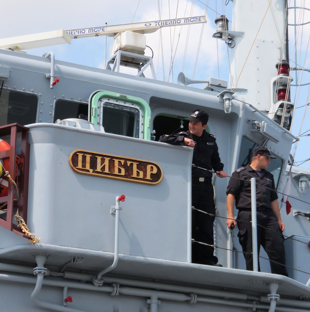 Контраадмирал Кирил Михайлов обяви: Край на операцията по издирването на останки от МиГ-а