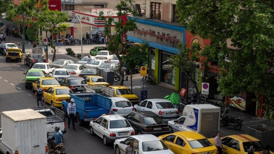 Кибератака на редица бензиностанции в Иран