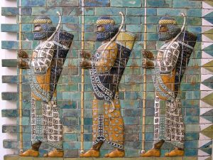 6-1024px-Persian_warriors_from_Berlin_Museum