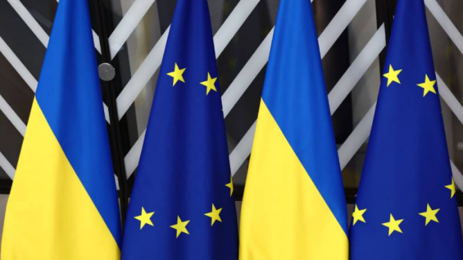 Урсула фон дер Лайен: ЕК е твърдо решена да се постигне съгласие за помощта за Украйна