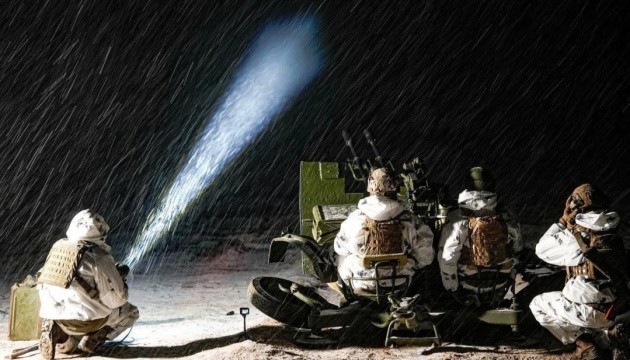 През изминалата нощ Русия изстреля срещу Украйна 33 дрона