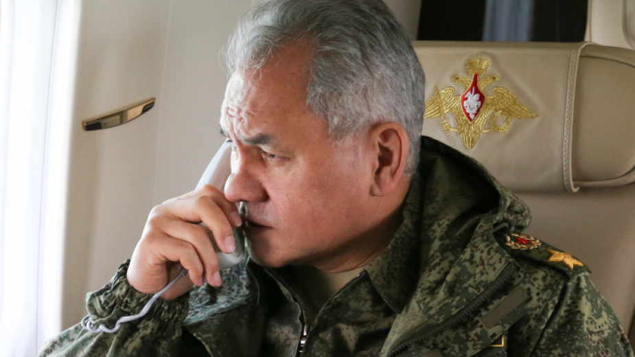 Деескалация на напрежението: Русия изтегля войските си от украинската граница