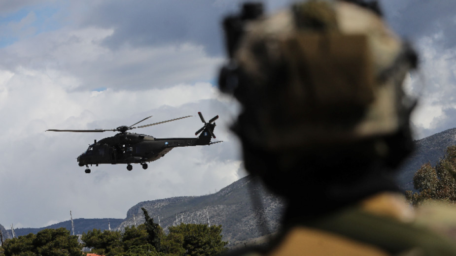 Гърция повиши степента на готовност на въоръжените си сили