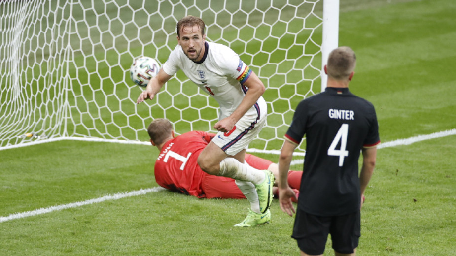 Англия – Германия   2 : 0