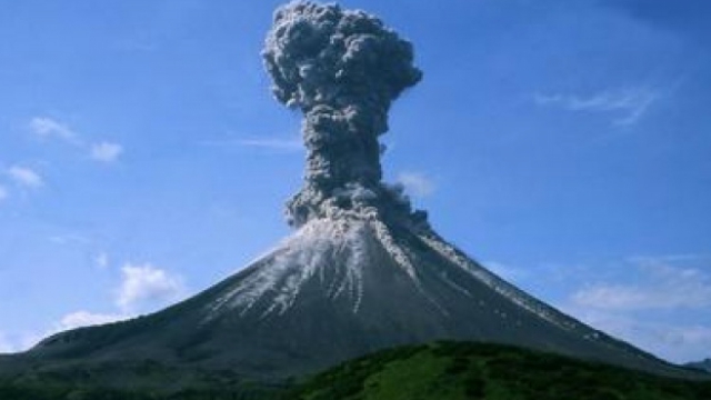 Вулканично изригване стана най-продължителното в историята на страната