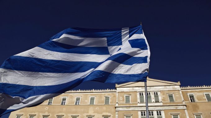 В Гърция изплащат бонуси към пенсии и заплати за Великден