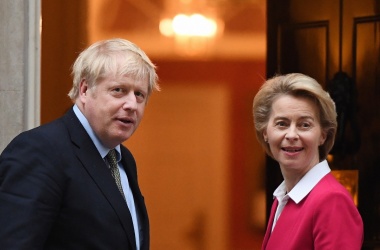 Великобритания и ЕС продължават с преговорите