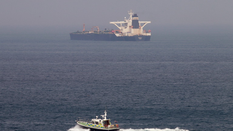 Гърция задържа руски танкер