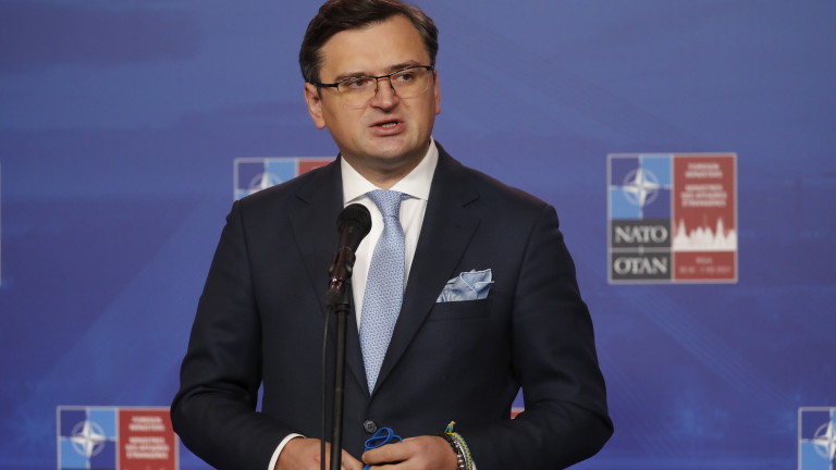 Кулеба призова държавите от НАТО да осигурят на Украйна повече системи "Пейтриът"