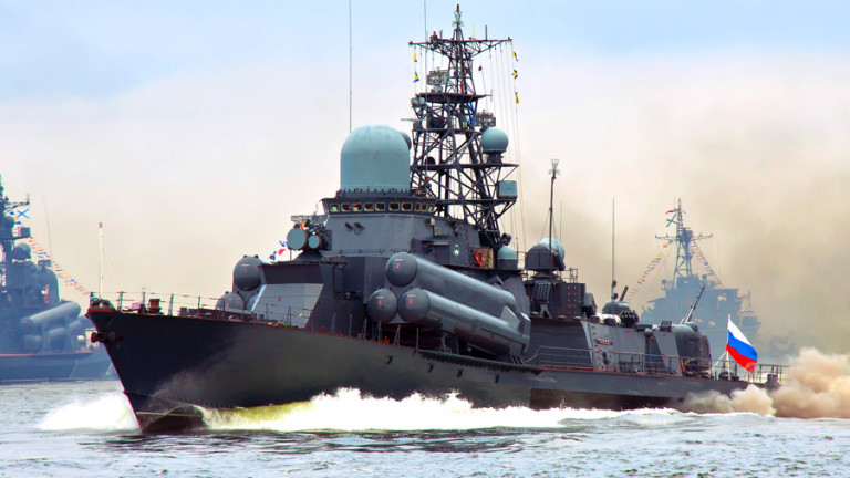 Военни кораби на Русия и на Китай провеждат съвместно патрулиране в Тихия океан