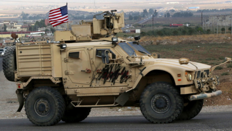Удариха американска военна база в Сирия