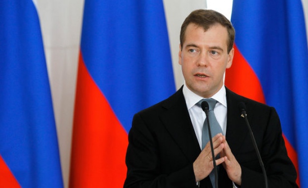 Русия няма да изнася продоволствие за „неприятелски“ държави, обяви Дмитрий Медведев