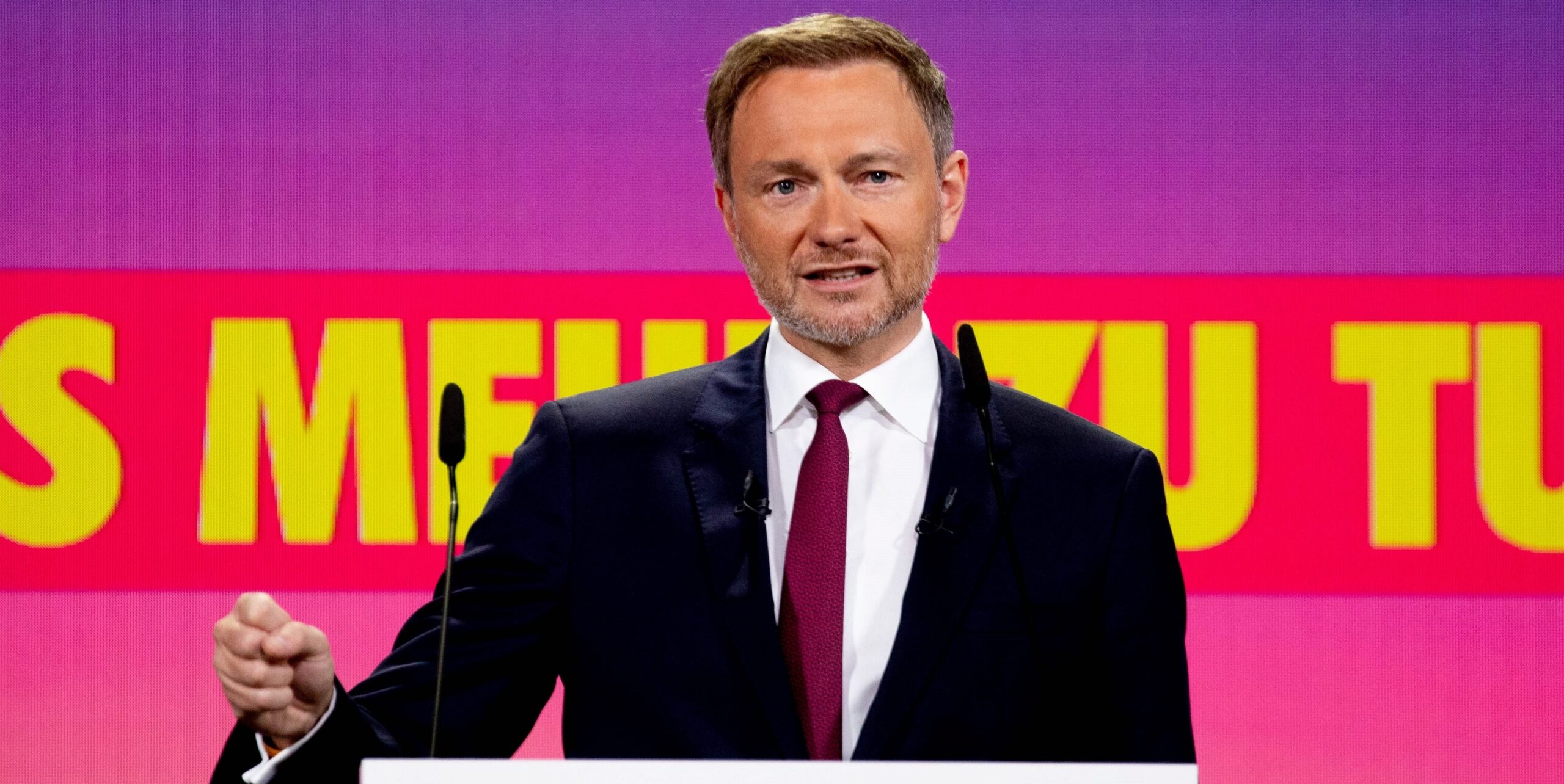 Германската Свободна демократическа партия избра кандидата си за канцлер