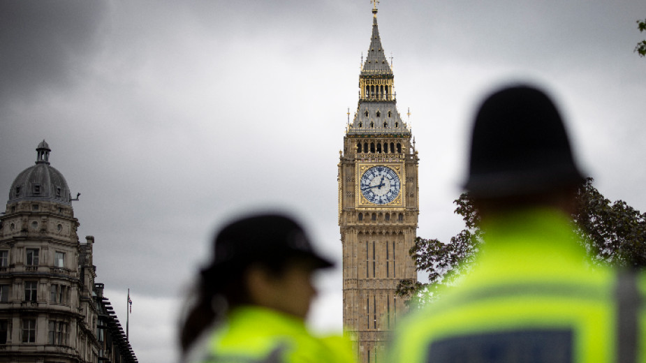 В Лондон арестуваха трафиканти на органи, пътували с дете