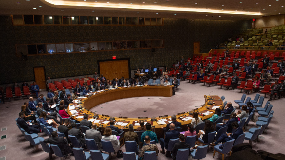 Съветът за сигурност на ООН ще обсъди в понеделник американските ракетни удари в Сирия и Ирак