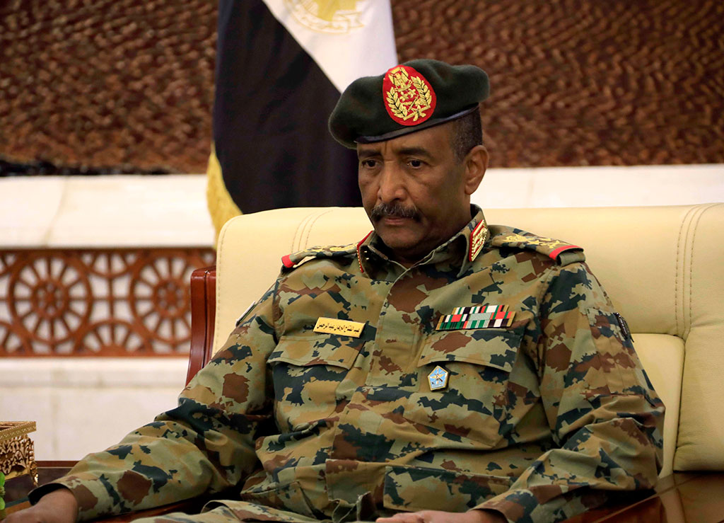 Военните и продемократичните сили в Судан се споразумяха да започнат преход към цивилно управление на 11 април