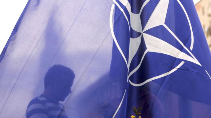 Парламентът подкрепи приемането на Финландия и Швеция в НАТО