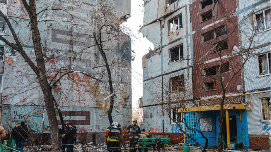 Двама души са загинали и 29 са ранени при руски обстрел на Славянск