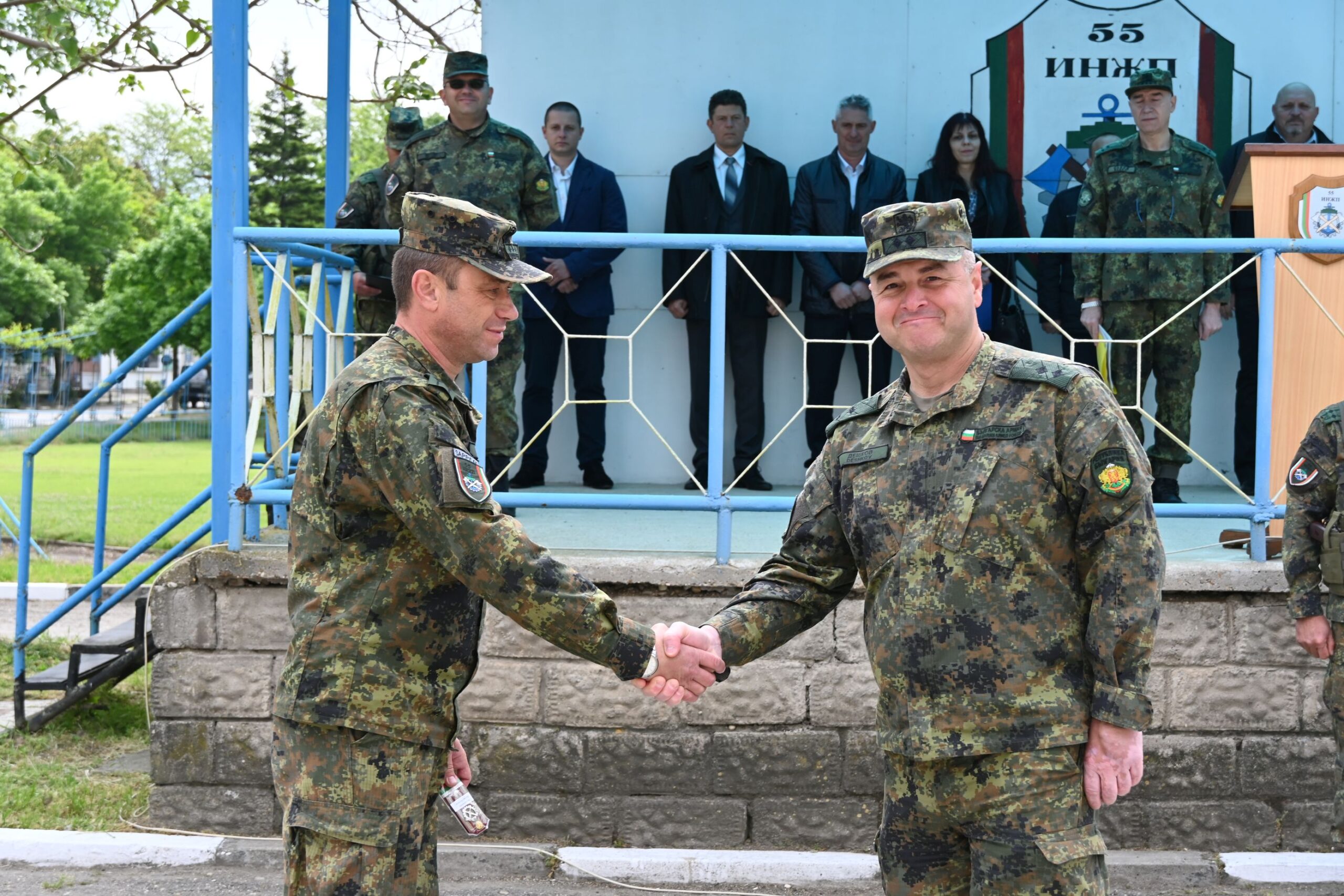- armymedia.bg