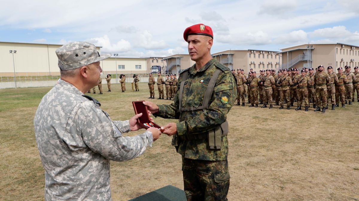 - armymedia.bg