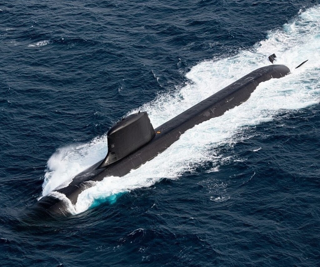 Франция получи втората и спусна на вода третата подводница тип Barracuda