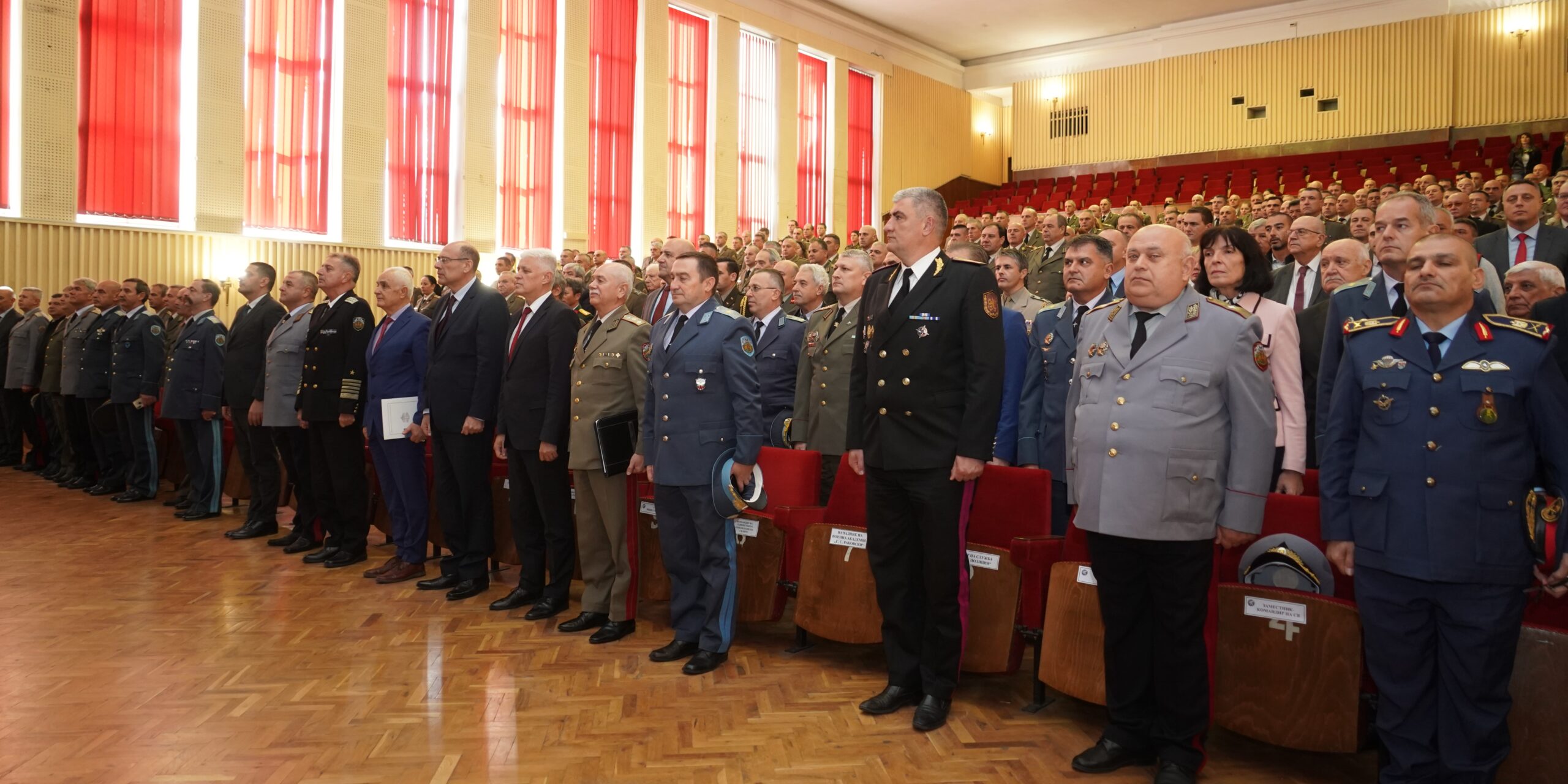 - armymedia.bg