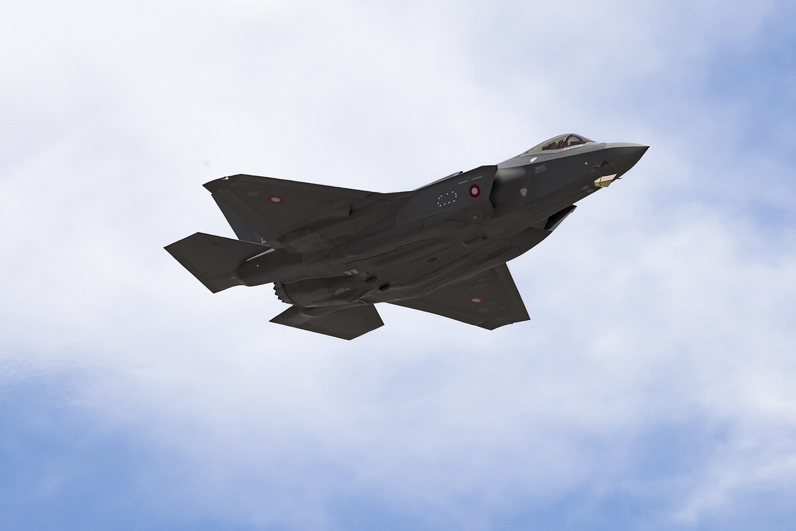 Локхийд Мартин разпространи съобщение в отговор на чешкото правителство за проявения интерес към F-35