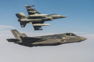 F-35_vs_F-16