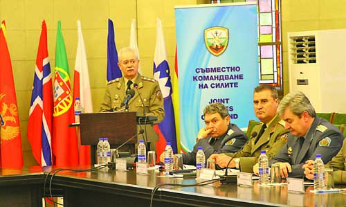 Генерал-лейтенант Любчо Тодоров: Непрекъснато сканираме средата за сигурност