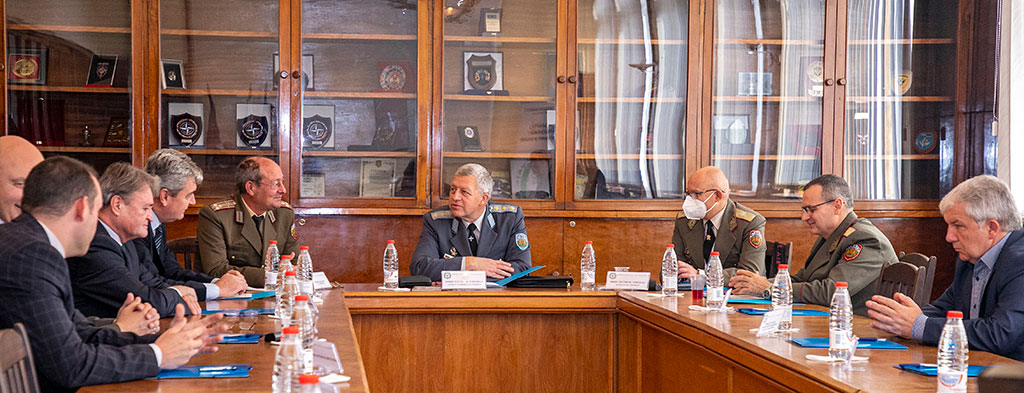Министерства обединиха сили в отбранителното планиране