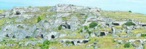 Пещерите са били дом на хората още от праисторически времена Фото авторът