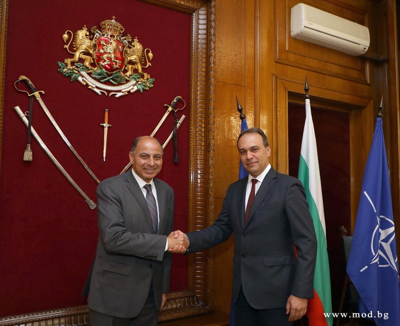 Министърът на отбраната Драгомир Заков проведе среща с извънредния и пълномощен посланик на Арабска република Египет Н. Пр. Халид Ибрахим Емара