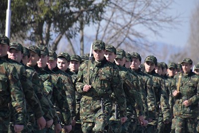 - armymedia.bg