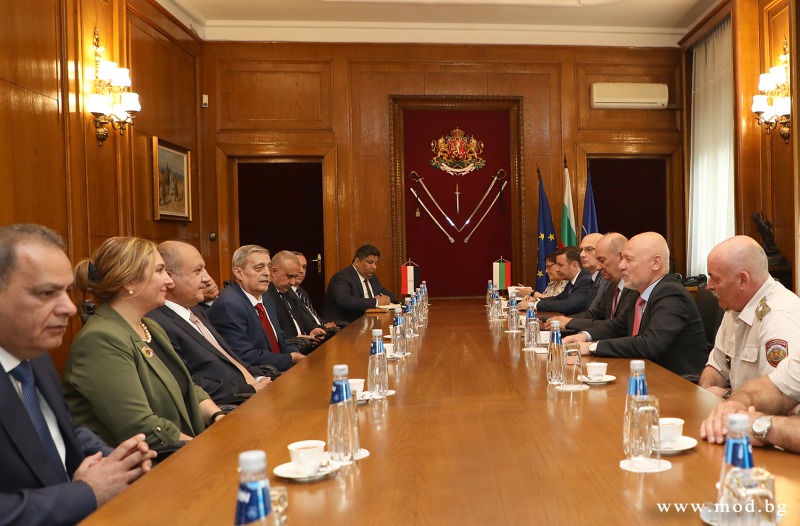 Министърът на отбраната Тодор Тагарев проведе среща с министъра на отбраната на Ирак Н. Пр. Табет Мохаммад ал-Абаси