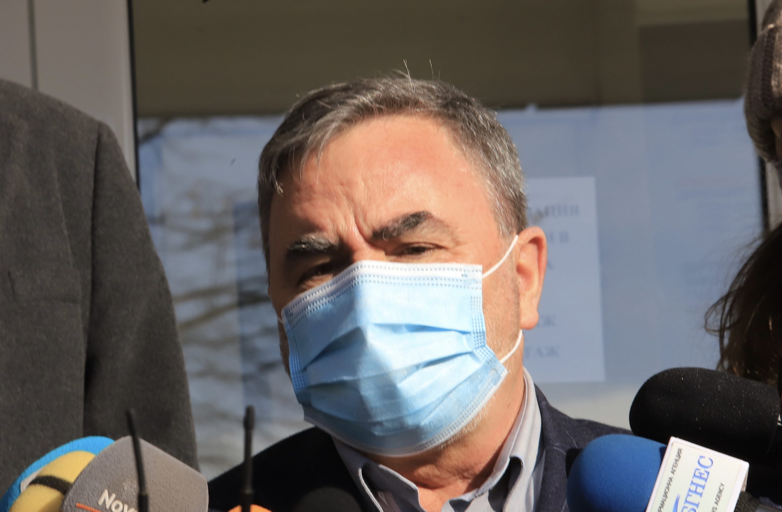 Ангел Кунчев: Масовата ваксинация ще започне през април