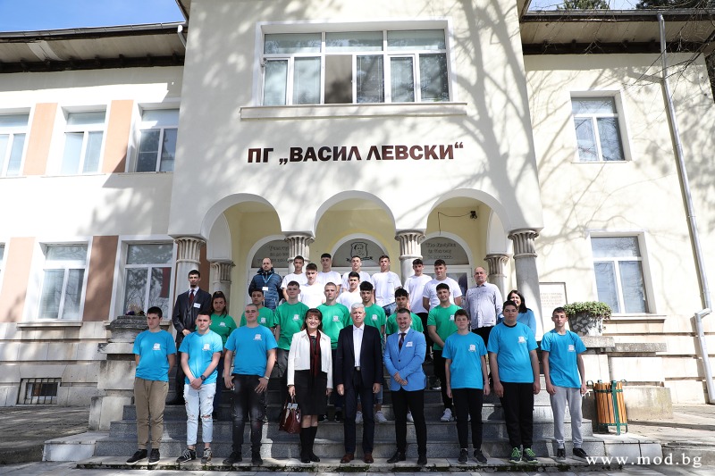 - armymedia.bg