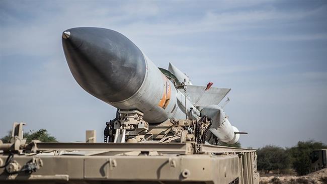 Иран съобщи, че успешно е изстрелял балистична ракета с обсег до 2000 километра
