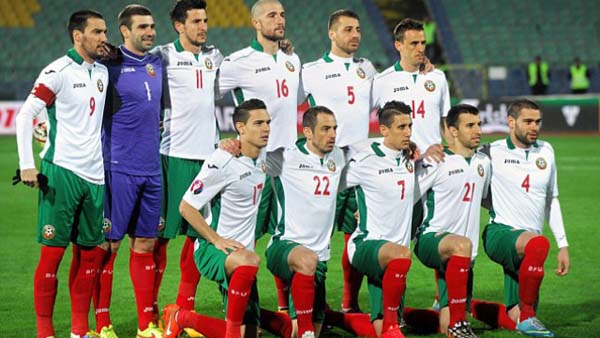 Националите ни заминаха за европейската квалификация със Черна Гора