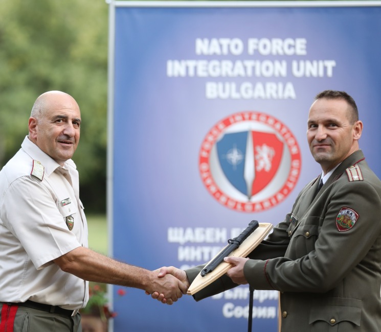 - armymedia.bg